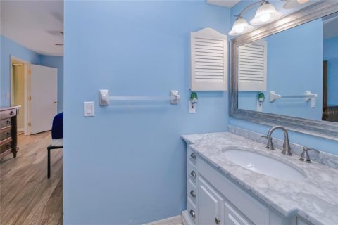 House in Englewood, Florida 2 bedrooms, 101.36 sq.m. № 1820679 - photo 24