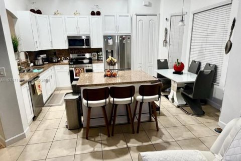 House in Homestead, Florida 3 bedrooms, 176.24 sq.m. № 2046003 - photo 19