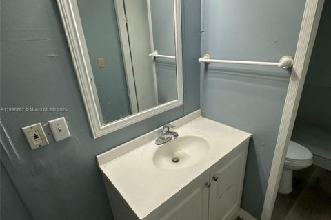 Снять в аренду квартиру в Бока-Ратон, Флорида 3 спальни, 107.02м2, № 1948397 - фото 18