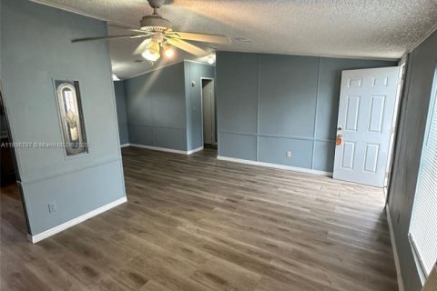 Снять в аренду квартиру в Бока-Ратон, Флорида 3 спальни, 107.02м2, № 1948397 - фото 14