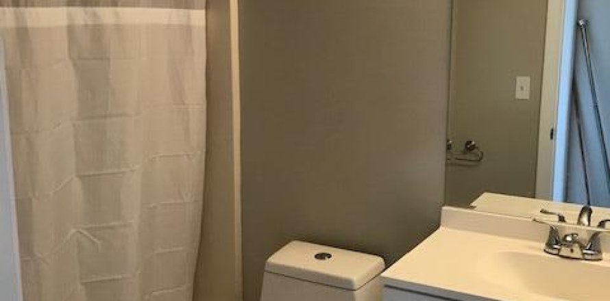 Condominio en Lake Worth, Florida, 2 dormitorios № 1210221