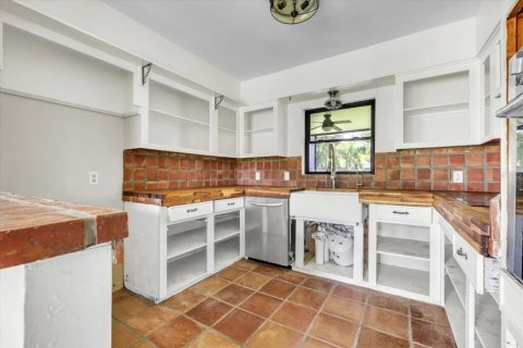 Villa ou maison à vendre à Nokomis, Floride: 3 chambres, 150.69 m2 № 2298185 - photo 11