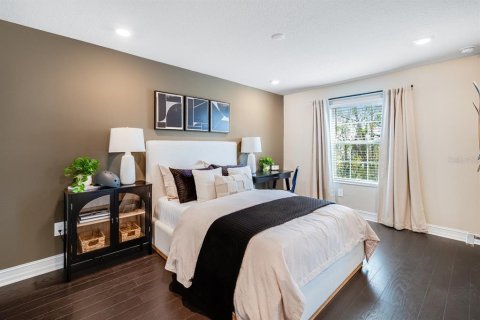 Townhouse in Tampa, Florida 4 bedrooms, 223.89 sq.m. № 1516721 - photo 7