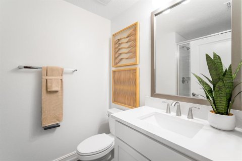 Townhouse in Tampa, Florida 4 bedrooms, 223.89 sq.m. № 1516721 - photo 5