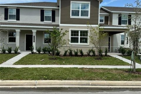Townhouse in Winter Garden, Florida 4 bedrooms, 185.8 sq.m. № 1777192 - photo 1