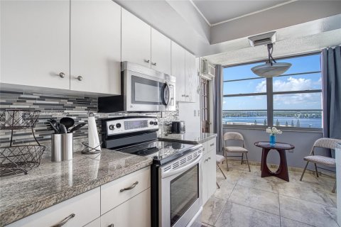 Condominio en venta en Aventura, Florida, 2 dormitorios, 145.39 m2 № 2089144 - foto 10