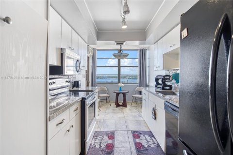 Condominio en venta en Aventura, Florida, 2 dormitorios, 145.39 m2 № 2089144 - foto 9