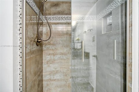 Condominio en venta en Aventura, Florida, 2 dormitorios, 145.39 m2 № 2089144 - foto 28