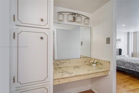 Condominio en venta en Aventura, Florida, 2 dormitorios, 145.39 m2 № 2089144 - foto 24