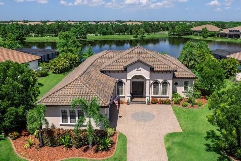 Casa en venta en Lakewood Ranch, Florida, 4 dormitorios, 272.39 m2 № 1909750 - foto 1