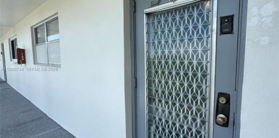 Condo à Sunrise, Floride, 2 chambres № 1997777