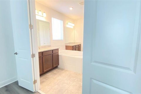 Casa en alquiler en Winter Garden, Florida, 5 dormitorios, 347.73 m2 № 1913445 - foto 19