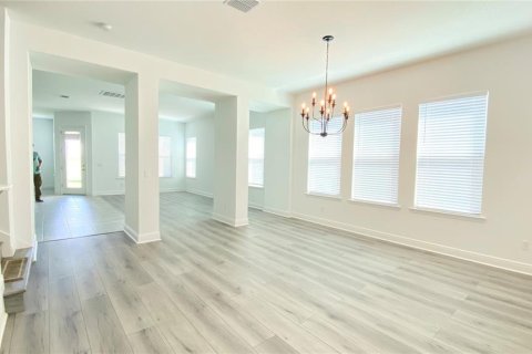 Casa en alquiler en Winter Garden, Florida, 5 dormitorios, 347.73 m2 № 1913445 - foto 4