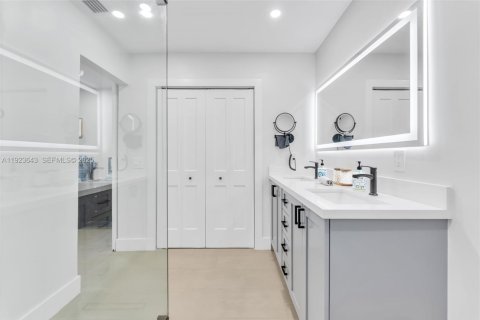 Villa ou maison à vendre à Cooper City, Floride: 3 chambres, 169.45 m2 № 1984383 - photo 29