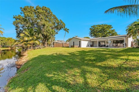 Villa ou maison à vendre à Cooper City, Floride: 3 chambres, 169.45 m2 № 1984383 - photo 9
