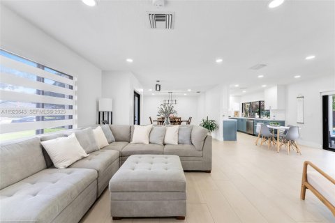 Villa ou maison à vendre à Cooper City, Floride: 3 chambres, 169.45 m2 № 1984383 - photo 16