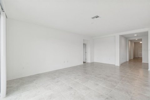 Casa en venta en Spring Hill, Florida, 3 dormitorios, 213.02 m2 № 2094269 - foto 25