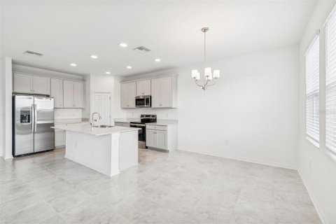 Casa en venta en Spring Hill, Florida, 3 dormitorios, 213.02 m2 № 2094269 - foto 22