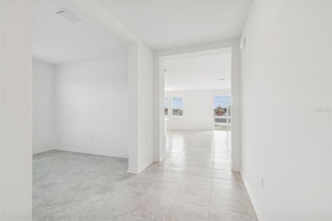 Casa en venta en Spring Hill, Florida, 3 dormitorios, 213.02 m2 № 2094269 - foto 17
