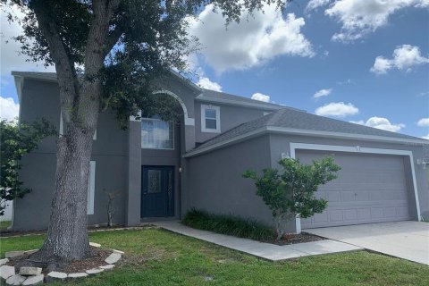House in Land O' Lakes, Florida 4 bedrooms, 206.43 sq.m. № 1873620 - photo 3