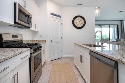 Villa ou maison à vendre à Bradenton, Floride: 3 chambres, 171.78 m2 № 2284630 - photo 18
