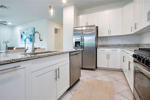 Villa ou maison à vendre à Bradenton, Floride: 3 chambres, 171.78 m2 № 2284630 - photo 23
