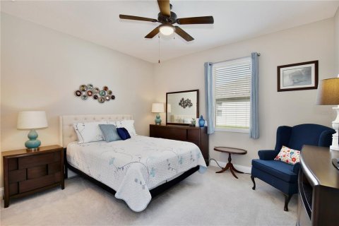 House in Orlando, Florida 3 bedrooms, 233.74 sq.m. № 2202137 - photo 24