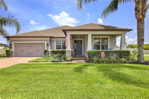 House in Orlando, Florida 3 bedrooms, 233.74 sq.m. № 2202137