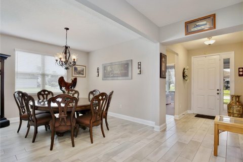 House in Orlando, Florida 3 bedrooms, 233.74 sq.m. № 2202137 - photo 17