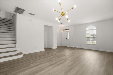 Villa ou maison à vendre à Orlando, Floride: 5 chambres, 262.54 m2 № 2267439 - photo 7