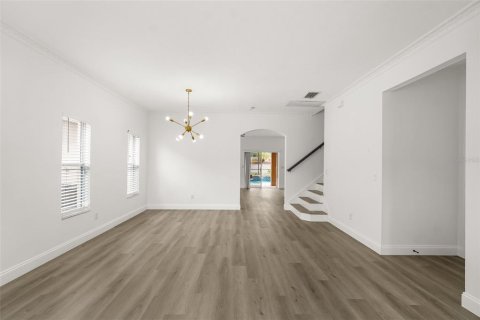 Villa ou maison à vendre à Orlando, Floride: 5 chambres, 262.54 m2 № 2267439 - photo 9