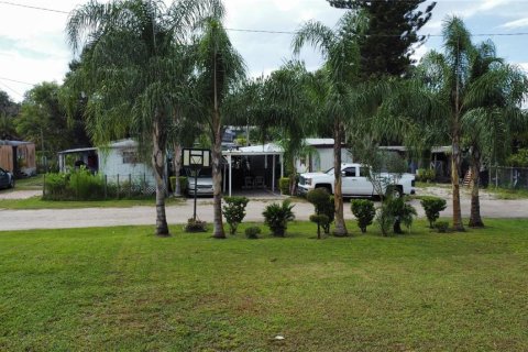 Commercial property in Riverview, Florida № 2391468 - photo 7