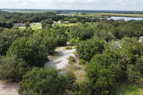 Commercial property in Riverview, Florida № 2391468 - photo 11