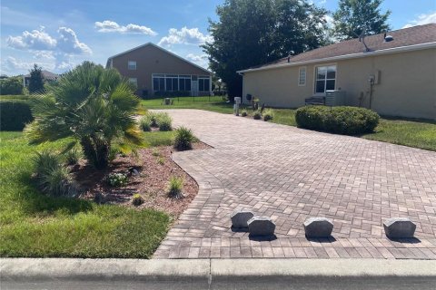 Terreno en venta en Polk City, Florida № 2213930 - foto 2