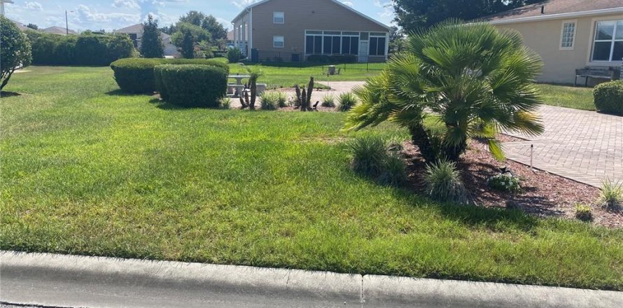 Terreno en Polk City, Florida № 2213930