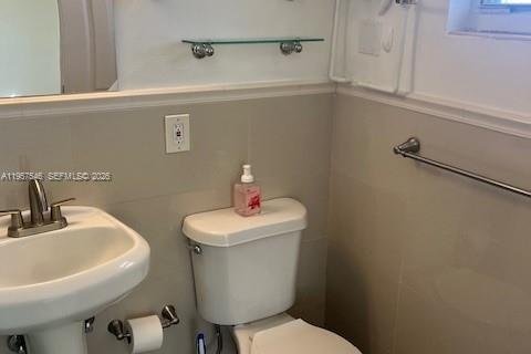Condominio en venta en Miami, Florida, 1 dormitorio, 62.15 m2 № 2020629 - foto 11