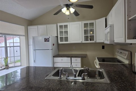 Apartamento en alquiler en Palm Harbor, Florida, 2 dormitorios, 99.31 m2 № 2106087 - foto 8