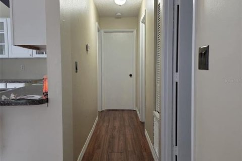 Apartamento en alquiler en Palm Harbor, Florida, 2 dormitorios, 99.31 m2 № 2106087 - foto 13