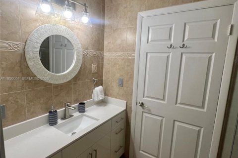 Condominio en venta en Miami Beach, Florida, 1 dormitorio, 53.88 m2 № 2005910 - foto 23