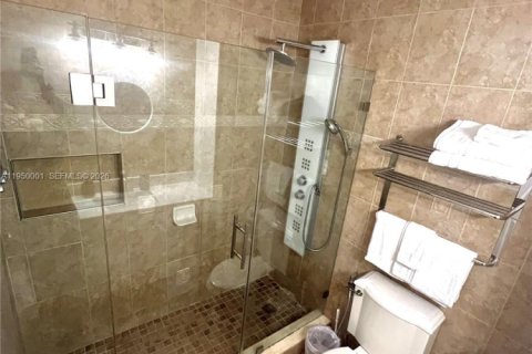 Condominio en venta en Miami Beach, Florida, 1 dormitorio, 53.88 m2 № 2005910 - foto 22