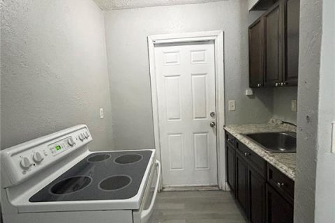 Appartement à louer à Daytona Beach, Floride: 2 chambres, 60.39 m2 № 2386437 - photo 4
