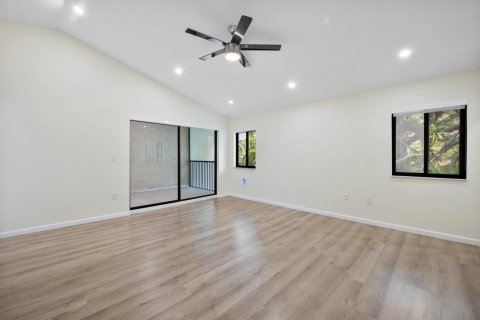 Купить кондоминиум в Майами, Флорида 3 комнаты, 157.93м2, № 2085540 - фото 21