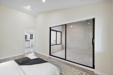 Купить кондоминиум в Майами, Флорида 3 комнаты, 157.93м2, № 2085540 - фото 23