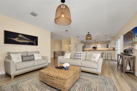 Villa ou maison à vendre à Islamorada, Village of Islands, Floride: 3 chambres, 186.73 m2 № 1960052 - photo 30