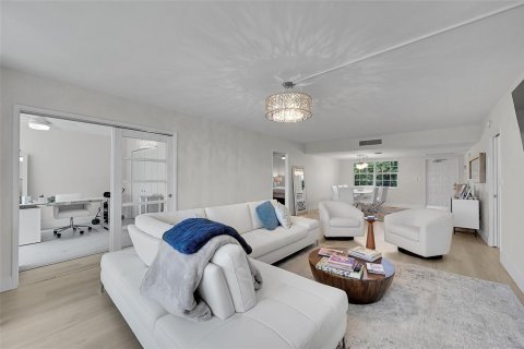Купить кондоминиум в Помпано-Бич, Флорида 1 комната, 139.35м2, № 2191059 - фото 2