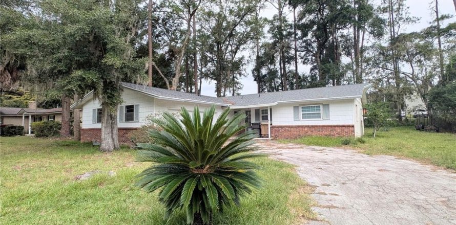 Casa en Ocala, Florida 3 dormitorios, 136.85 m2 № 2387718