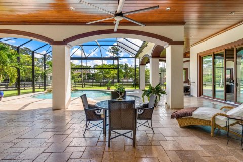 House in Lake Worth, Florida 5 bedrooms, 522.95 sq.m. № 2270426 - photo 25