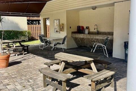 Condo in West Palm Beach, Florida, 1 bedroom  № 2083307 - photo 10