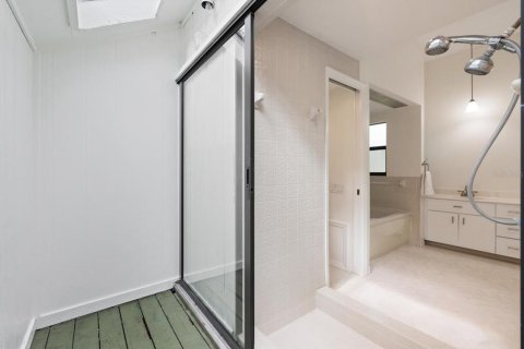 Villa ou maison à vendre à Sarasota, Floride: 4 chambres, 185.71 m2 № 1916793 - photo 29