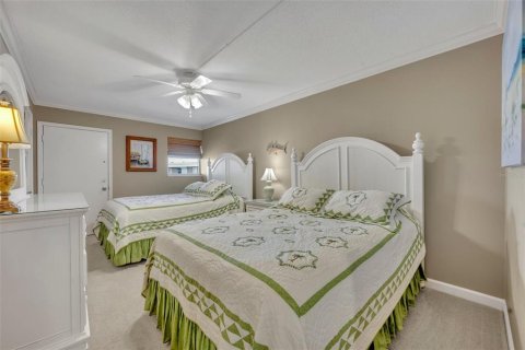 Condo in New Smyrna Beach, Florida, 2 bedrooms  № 1381421 - photo 19